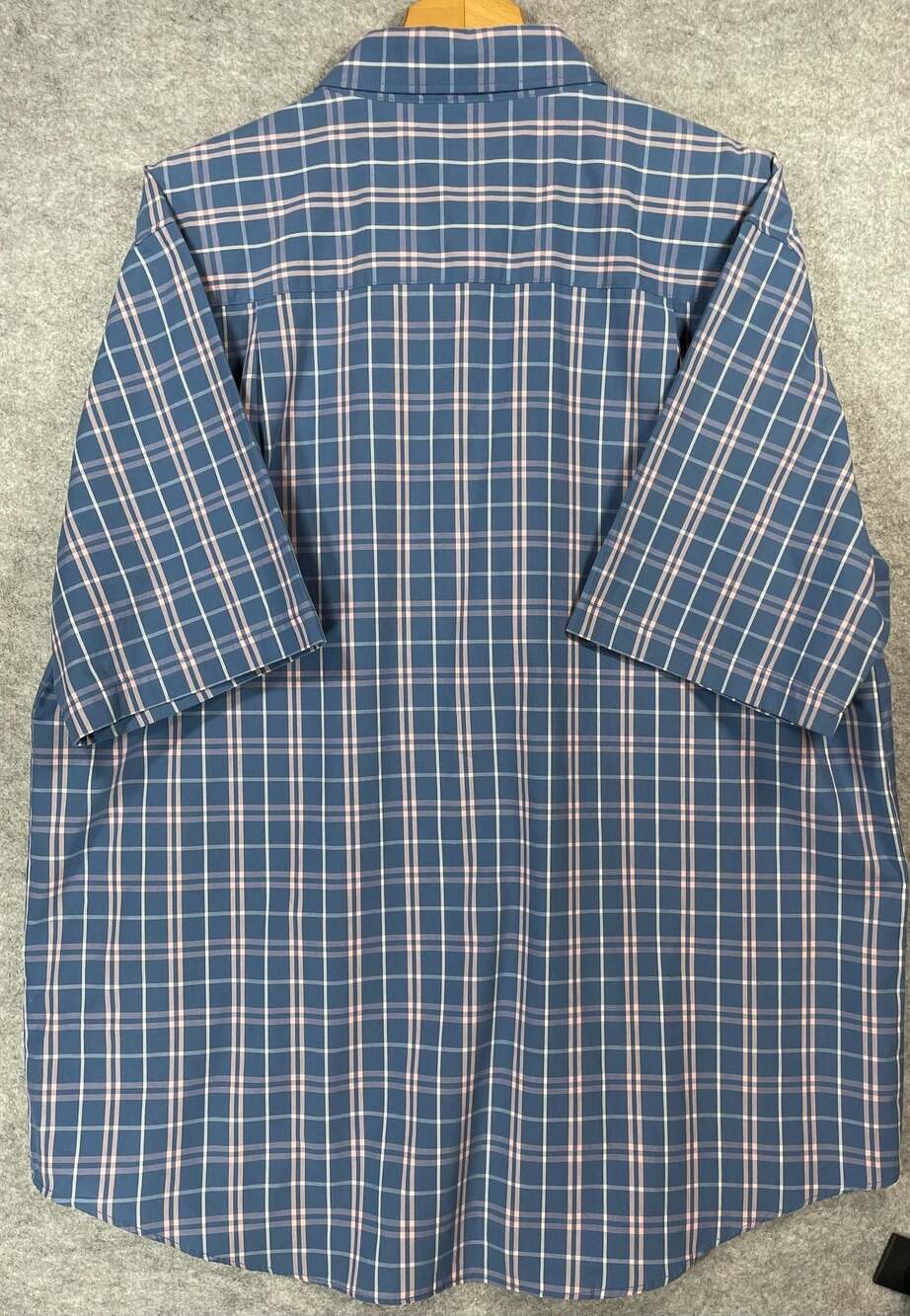 Beverly Hills Polo Club Men's 2XLB Blue Plaid Short Sleeve Button-Up Shirt - Picture 9 of 9